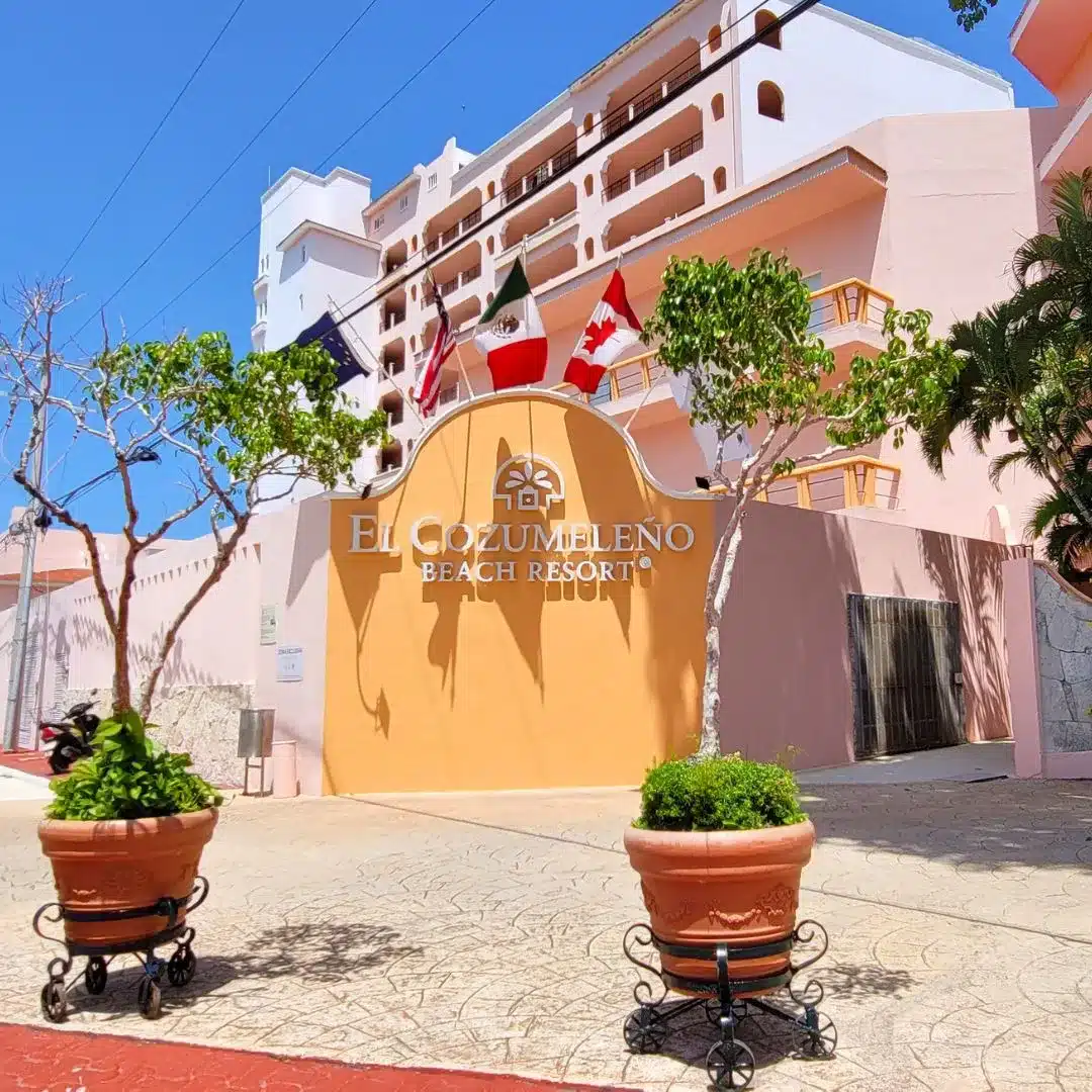 El Cozumeleno resort with large pools, beachfront views, and sunset magic, perfect for families.