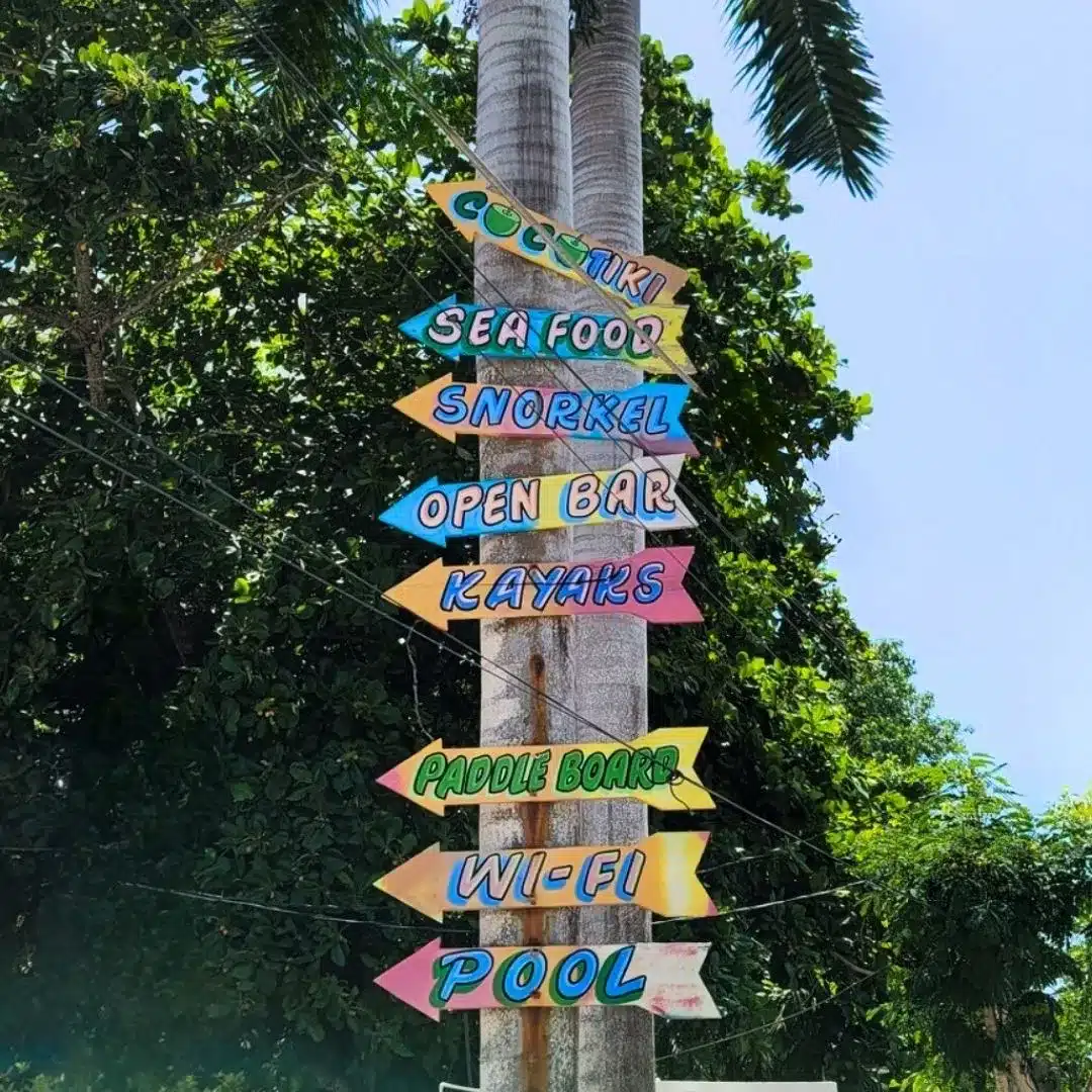 Entrance sign of Coco Beach Club Cozumel
